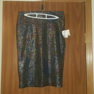 Elegant lularoe cassie